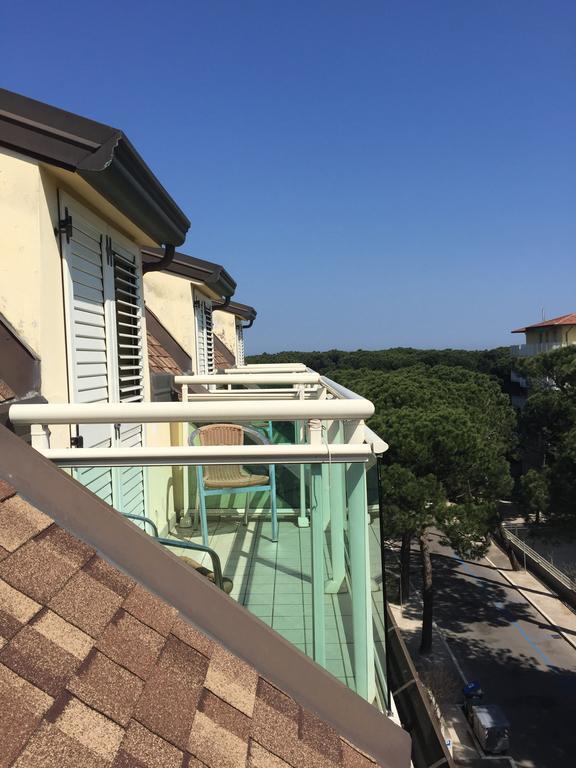 Hotel Bamar Pinarella Extérieur photo